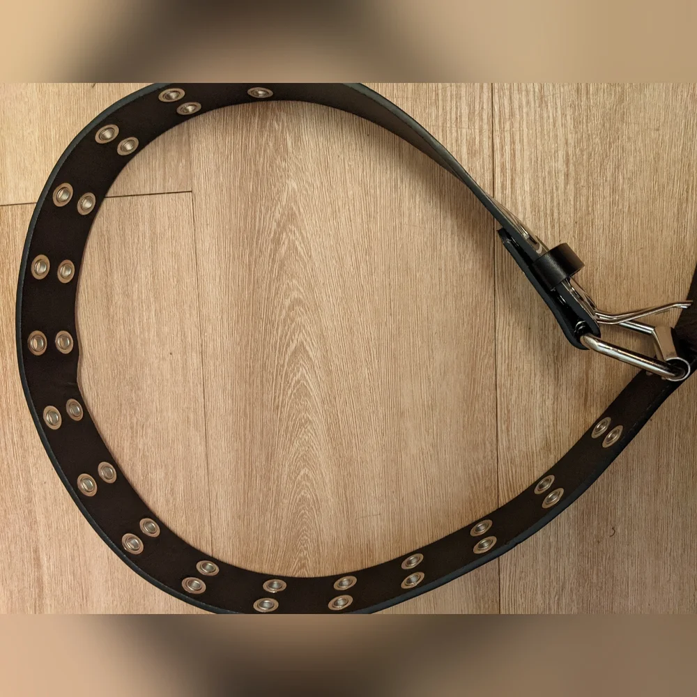 Hot Topic belt. - Picture 3 of 4